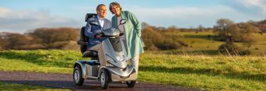 Elektromobil Invacare Cetus