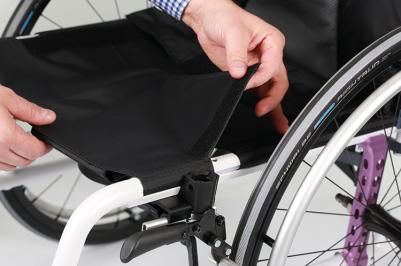 Tiefeneinstellbare Sitzbespannung