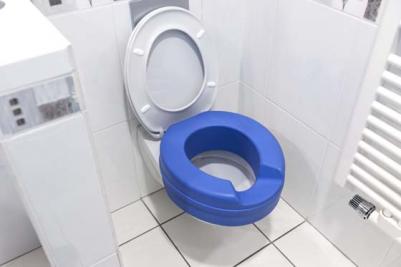 Toilettensitzerhöhung Invacare Finesse