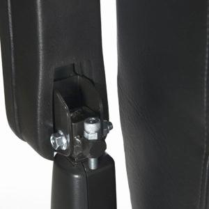 Elektromobil Invacare Comet HD Detailansicht verstärkte Armlehne