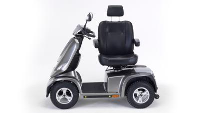 Elektromobil Invacare Cetus Verstellbar in Rückenwinkel 
